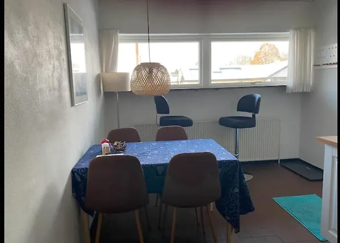 Charming Private In A By The Forest *